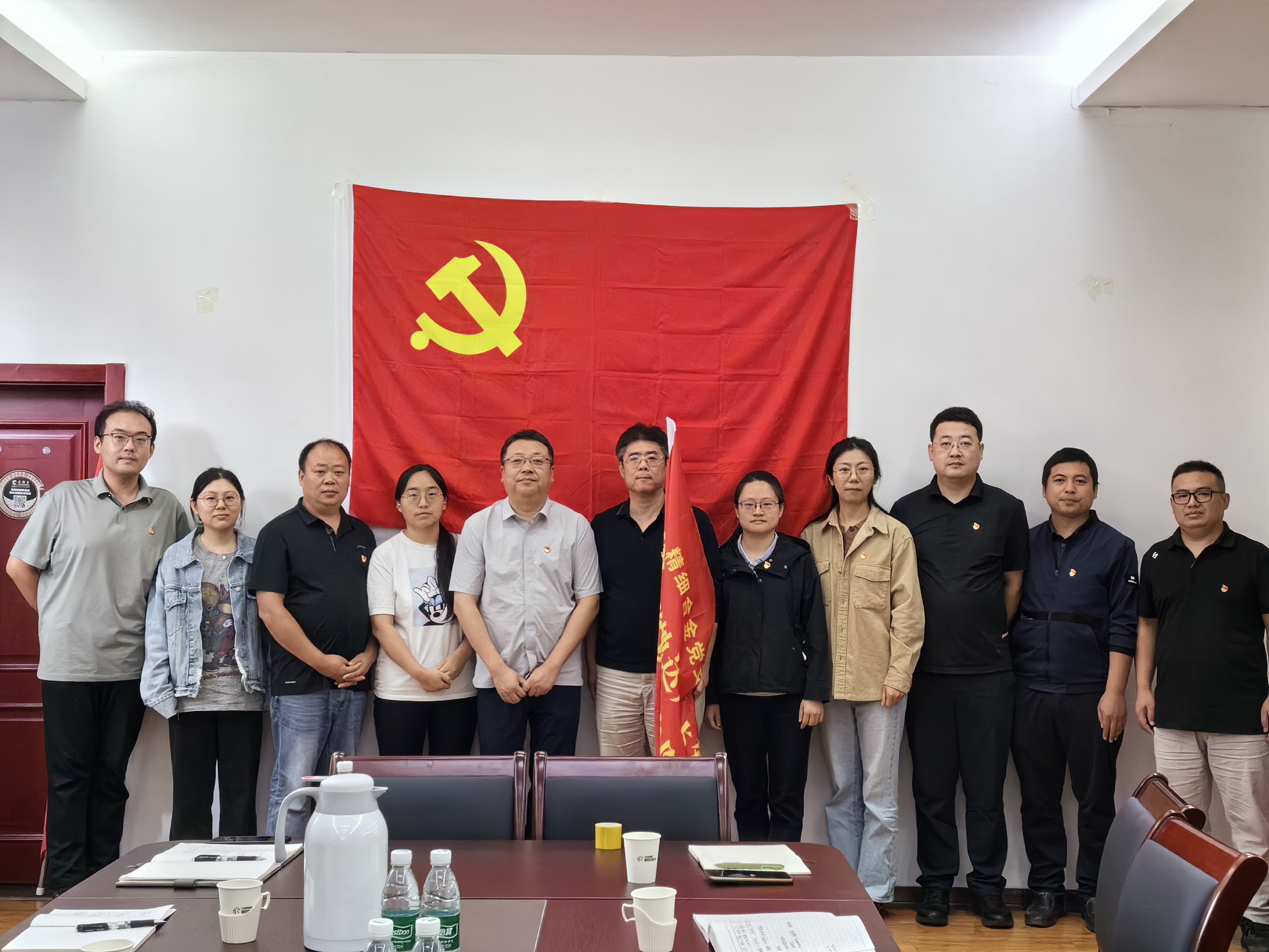 超凡国际